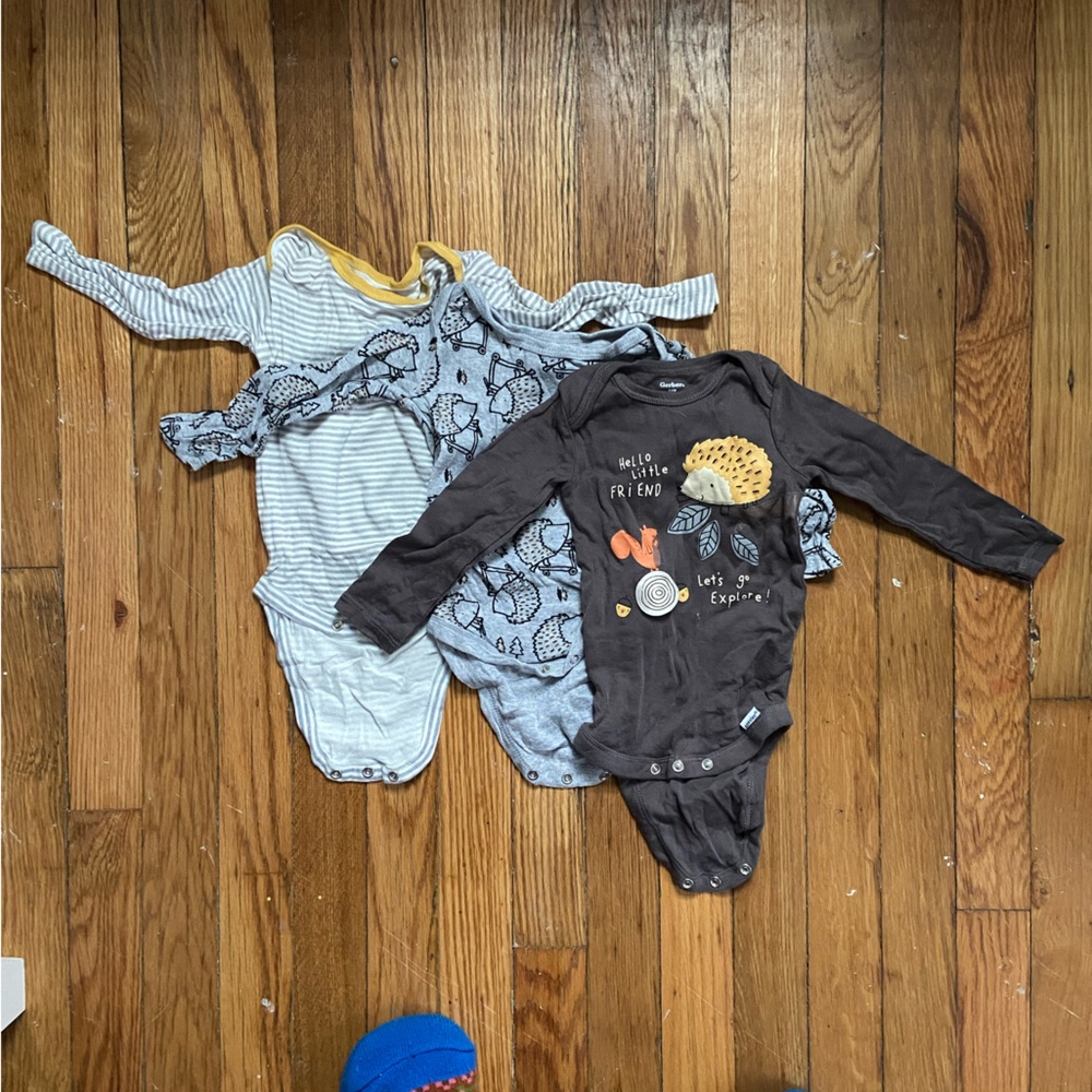 Gerber Onesie Set
